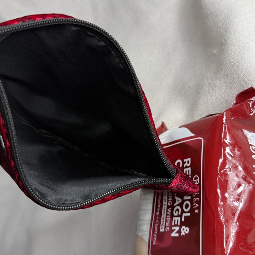 Ipsy Red & Black Patterned Cometic Bundle - Picture 8 of 9